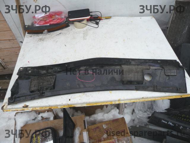 Lexus RX (1) 300 Решетка стеклоочистителя (Дефлектор водостока)