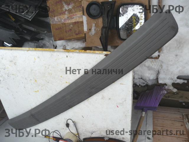 Land Rover Range Rover 3 (LM) Накладка заднего бампера