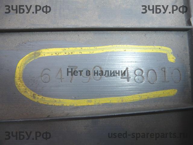 Lexus RX (1) 300 Обшивка багажника