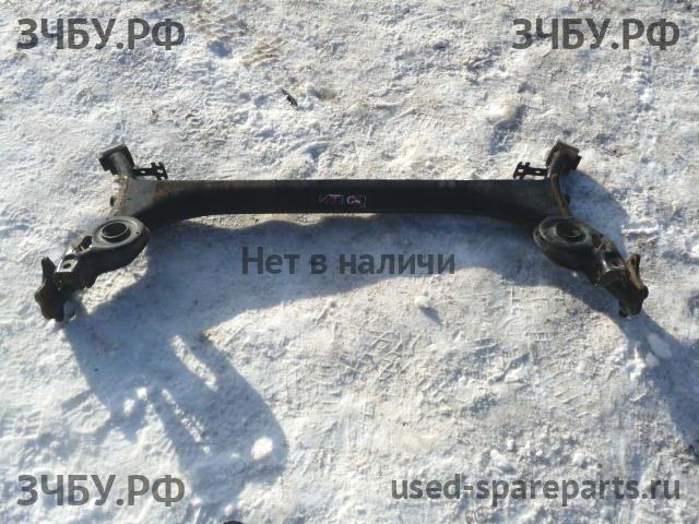 Peugeot 308 Балка задняя поперечная