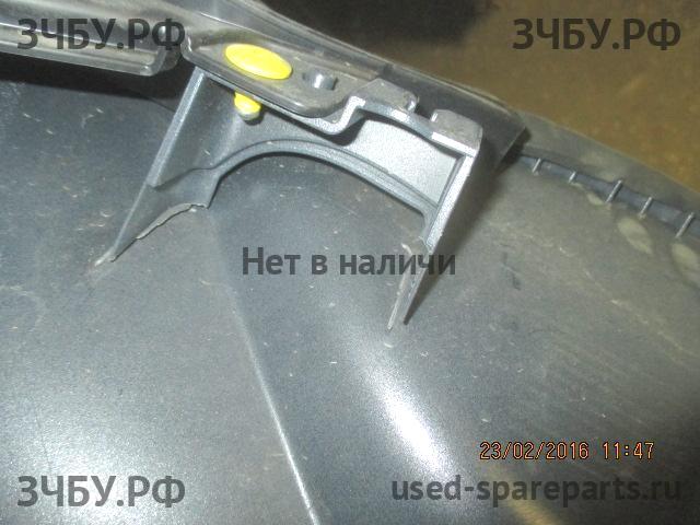 Ford Mondeo 5 Накладка на крышку багажника
