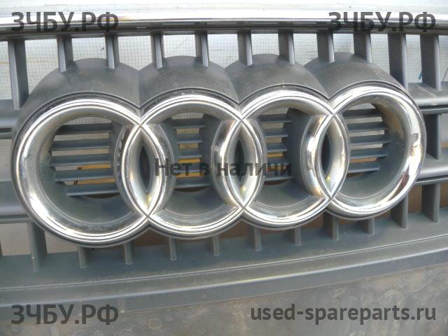Audi Q7 [4L] Решетка радиатора