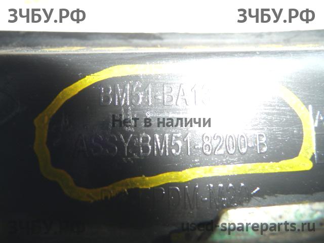 Ford Focus 3 Решетка радиатора