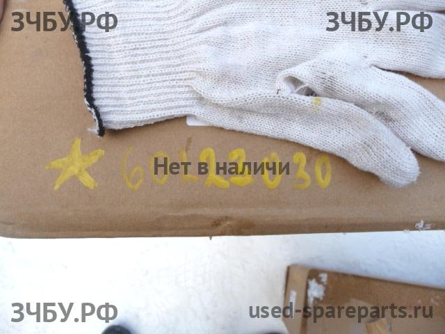 Honda Accord 8 Решетка радиатора