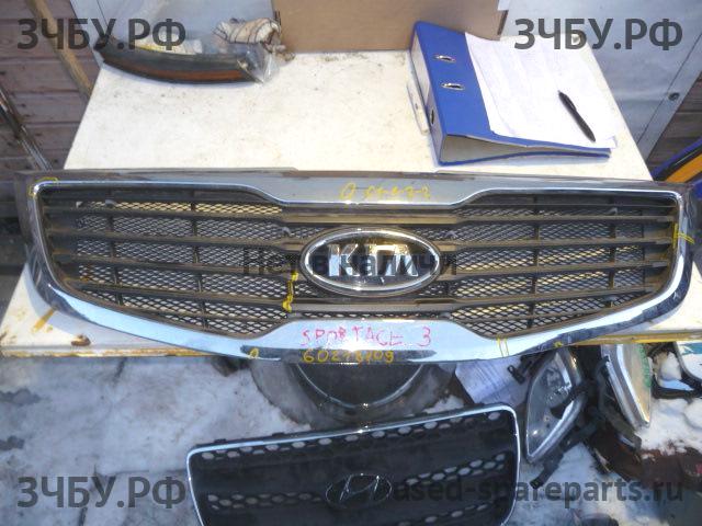 KIA Sportage 3 Решетка радиатора
