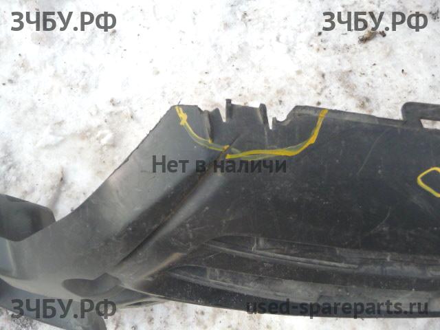 Citroen C4 (2) Решетка радиатора