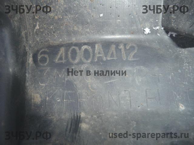 Mitsubishi Pajero/Montero 4 Бампер передний