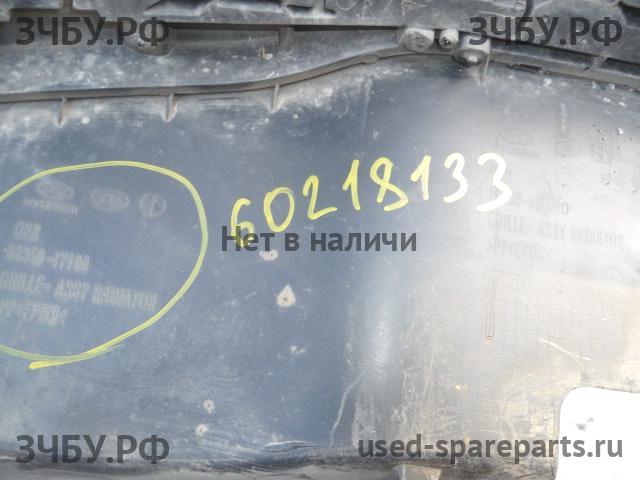 KIA Rio 3 Решетка радиатора