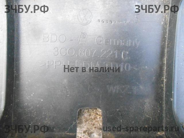 Volkswagen Passat B6 Бампер передний