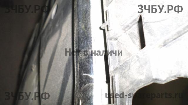 Audi Q3 [8U] Решетка радиатора