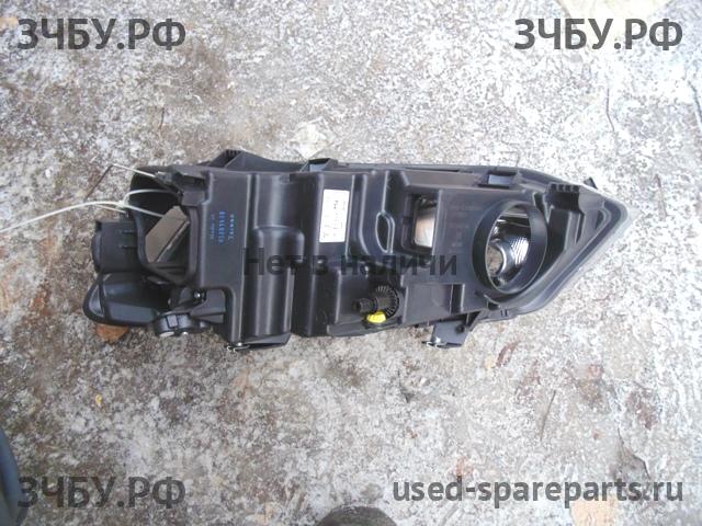 Volkswagen Polo 5 (HB) Фара правая