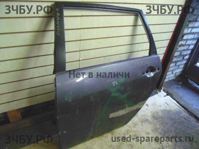 Mitsubishi Grandis (NA4W) Дверь задняя левая