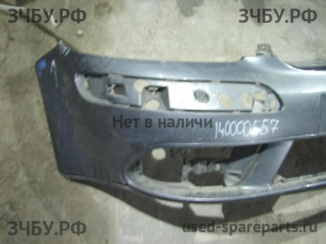 Volkswagen Golf 5 Plus Бампер передний