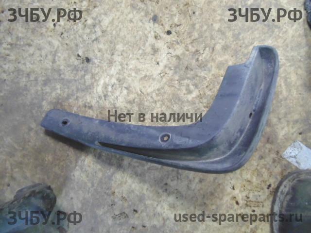 Hyundai ix35 Брызговик задний левый