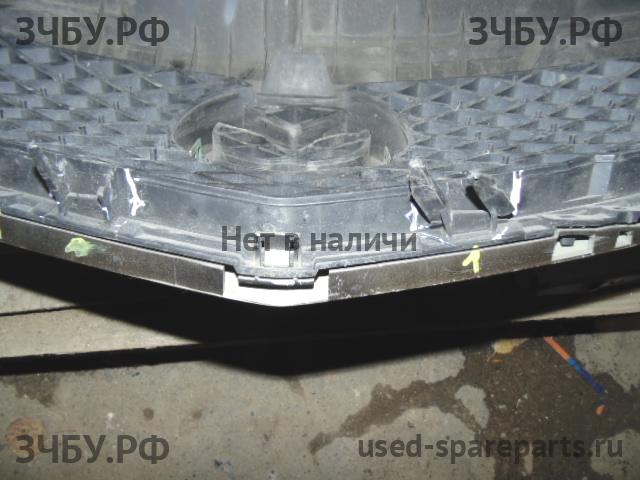 Mazda MPV 2 [LW] Решетка радиатора