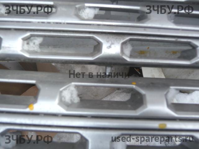Land Rover Range Rover 4 Решетка радиатора
