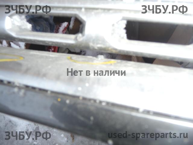 Land Rover Range Rover 4 Решетка радиатора