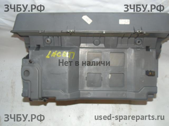 Chevrolet Lacetti Бардачок