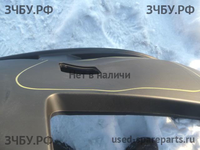 Suzuki Swift 2 Бампер передний