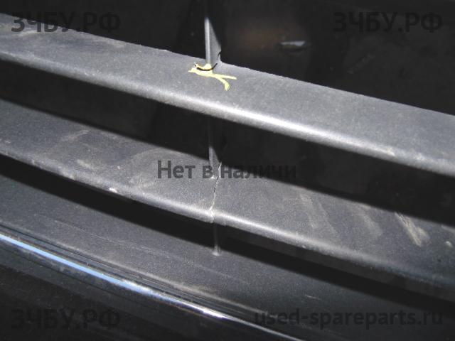 Volkswagen Jetta 6 Бампер передний