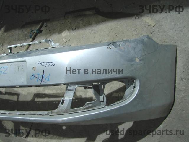 Volkswagen Golf 6 Бампер передний