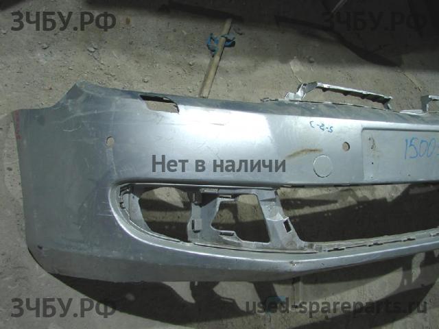 Volkswagen Golf 6 Бампер передний