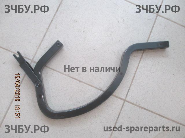Toyota Corolla (E16 - E17) Петля крышки багажника