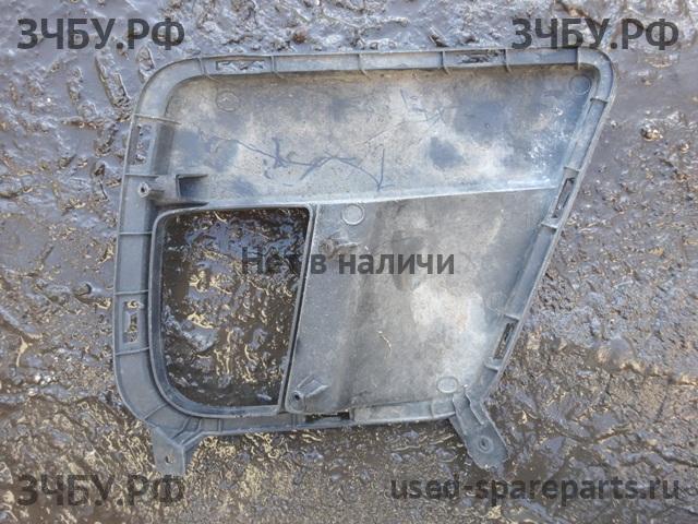 KIA Cerato 2 Рамка противотуманной фары левой