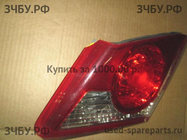 Honda Civic 8 (4D) Фонарь правый