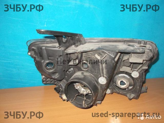 Mitsubishi Pajero/Montero 4 Фара левая