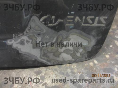 Toyota Avensis 2 Крышка багажника