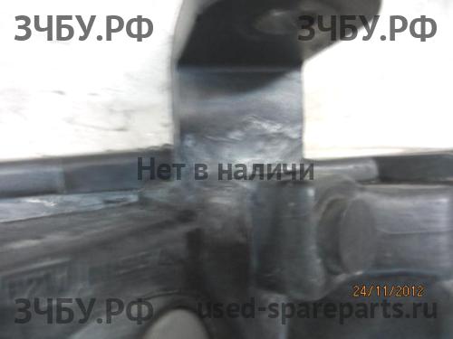 Nissan Pathfinder 2 (R51) Фара правая