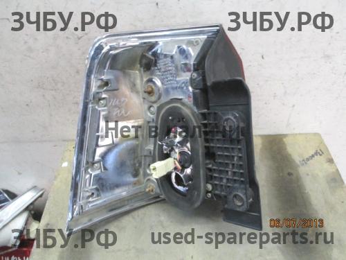 Lexus LX (2) 570 Фонарь правый