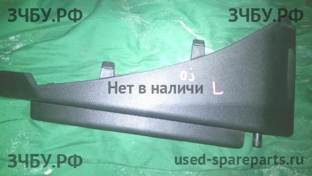 Opel Astra J Накладка декоративная задняя левая