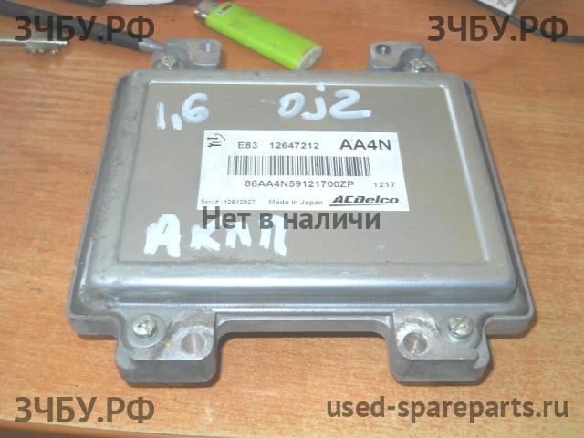 Opel Astra J Блок управления двигателем