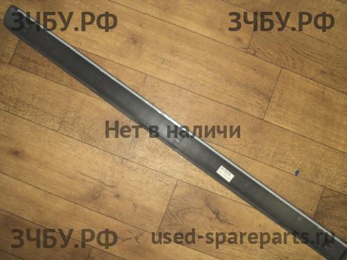 Nissan X-Trail 1 (T30) Молдинг двери передней правой