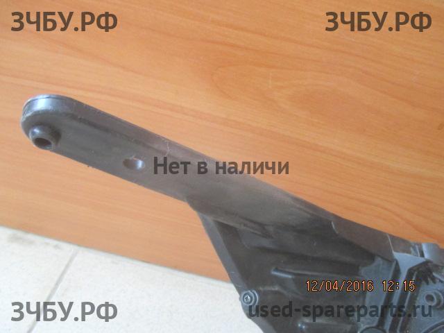 KIA Rio 3 Фара левая