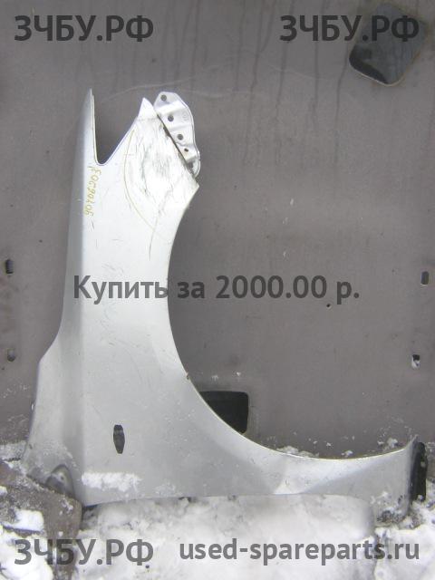 Toyota Corolla (E14 - E15) Крыло переднее правое