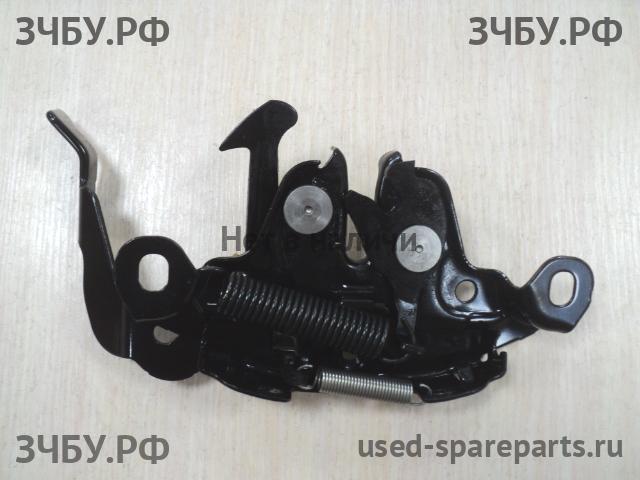 Nissan Qashqai (J10) Замок капота