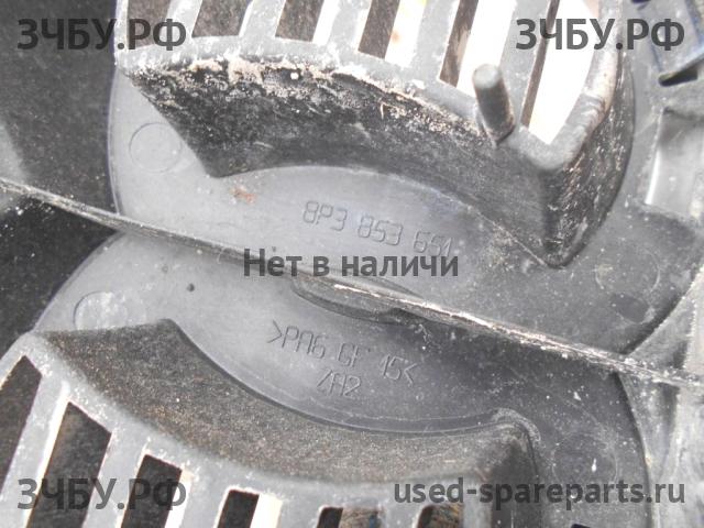 Audi A3 [8P] Решетка радиатора