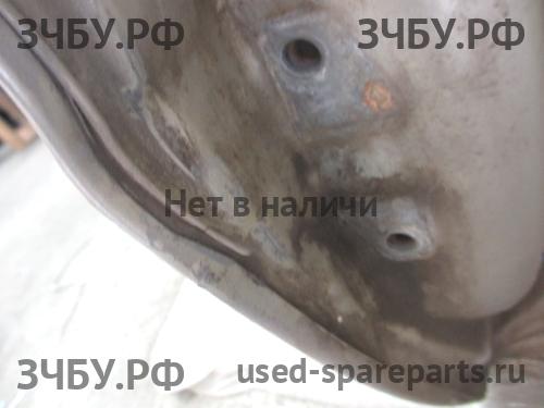 Mitsubishi Pajero/Montero 4 Дверь передняя правая