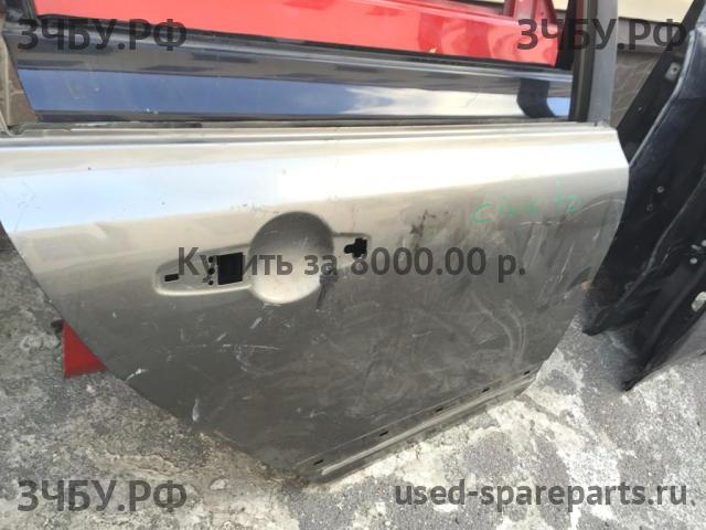 Honda Civic 8 (4D) Дверь задняя правая