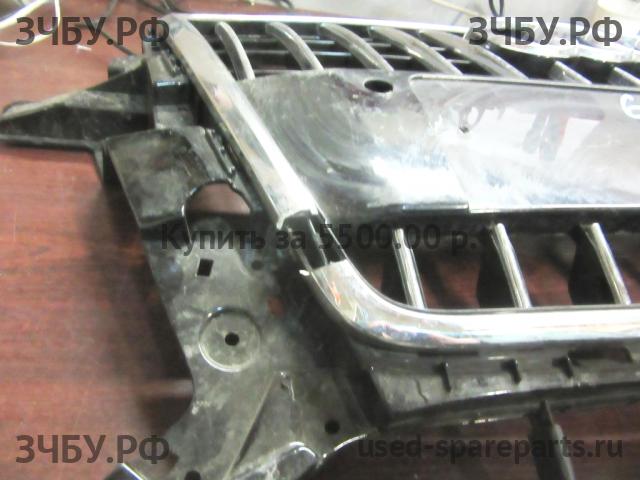 Audi Q5 (1) [8R] Решетка радиатора