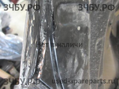 Toyota RAV 4 (3) Капот