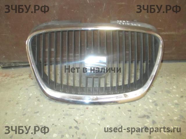 Seat Leon 2 (1P) Решетка радиатора