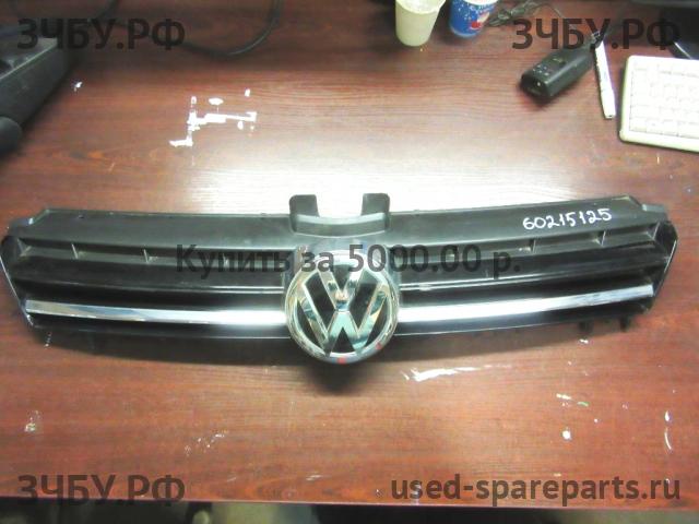 Volkswagen Golf 7 Решетка радиатора