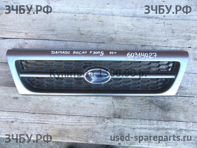 Daihatsu Rocky Решетка радиатора
