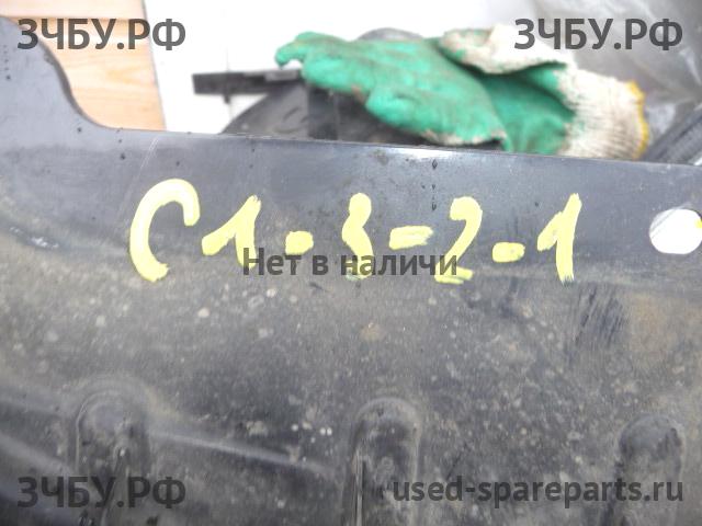 Nissan Navara 1 (D40) Решетка радиатора