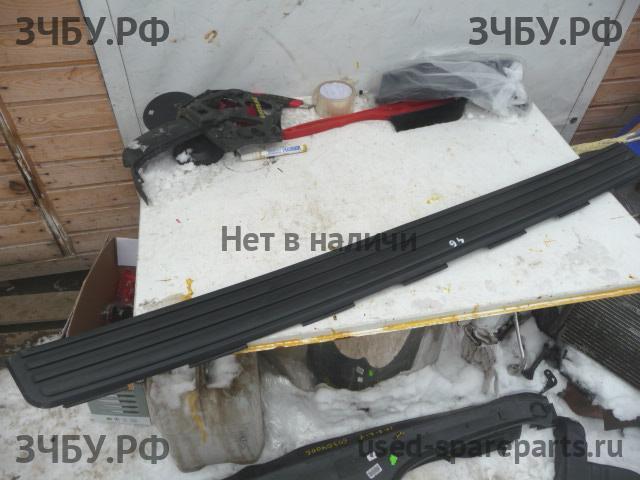 Land Rover Range Rover 3 (LM) Накладка заднего бампера