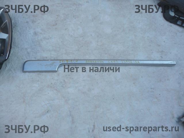 Land Rover Range Rover 4 Молдинг двери